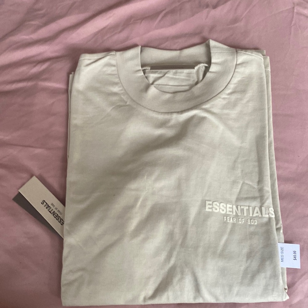 Essentials (Fear Of God) tee